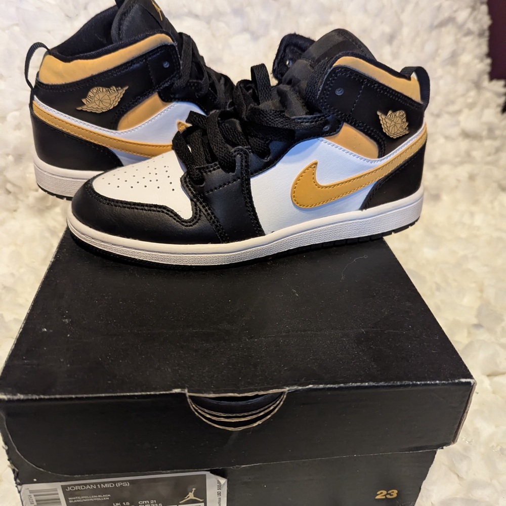 Nike Kids' Black, White, and Gold High-Top Sneakers